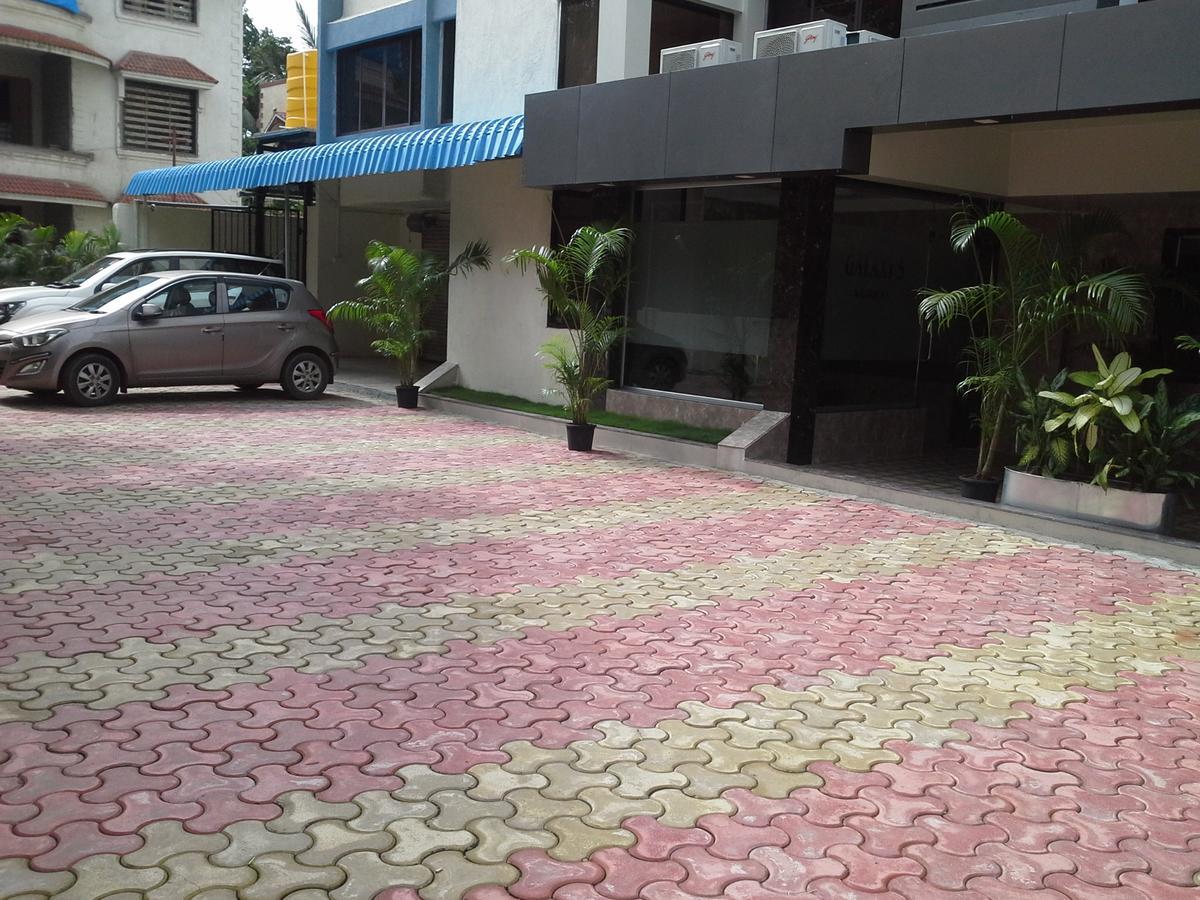 Hotel Galaxy Vaibhav Vasai Esterno foto